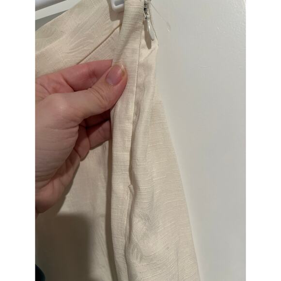 Tommy Bahama 100% Silk Casual Relaxed Pants – Size 4 - Picture 4 of 5